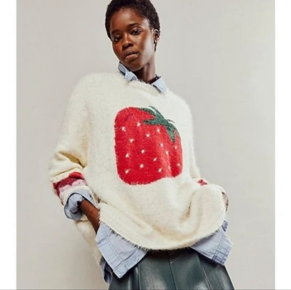 Free People Just Peachy Strawberry Cream Pullover